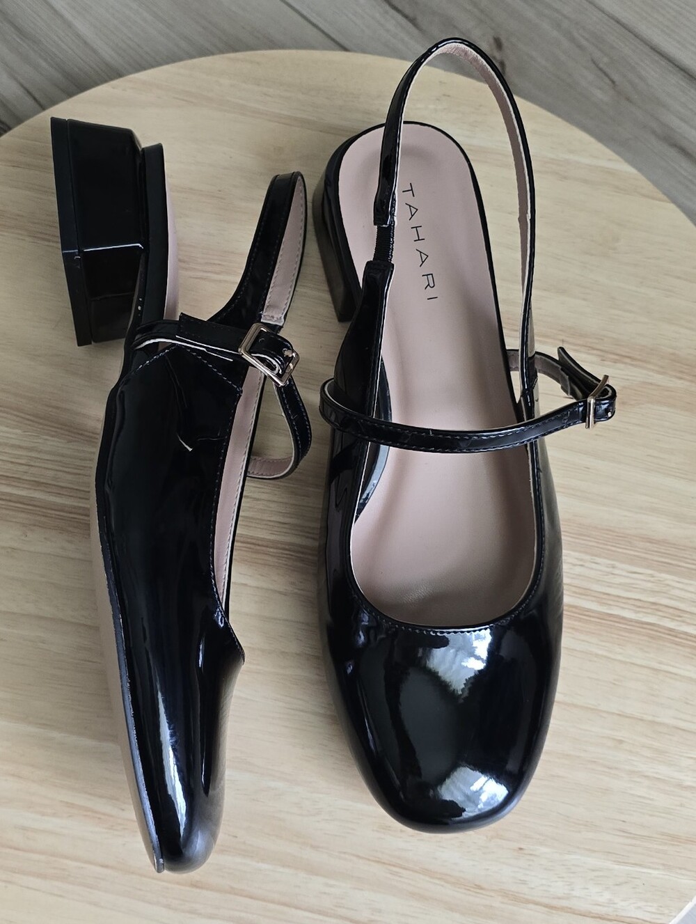 Tahari Shoes